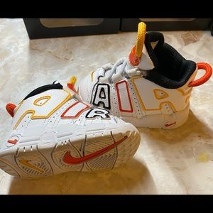 Nike Uptempo Rayguns